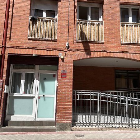 Ferienwohnung Bonito Apto Cinco Torres Plaza Castilla Madrid Exterior foto